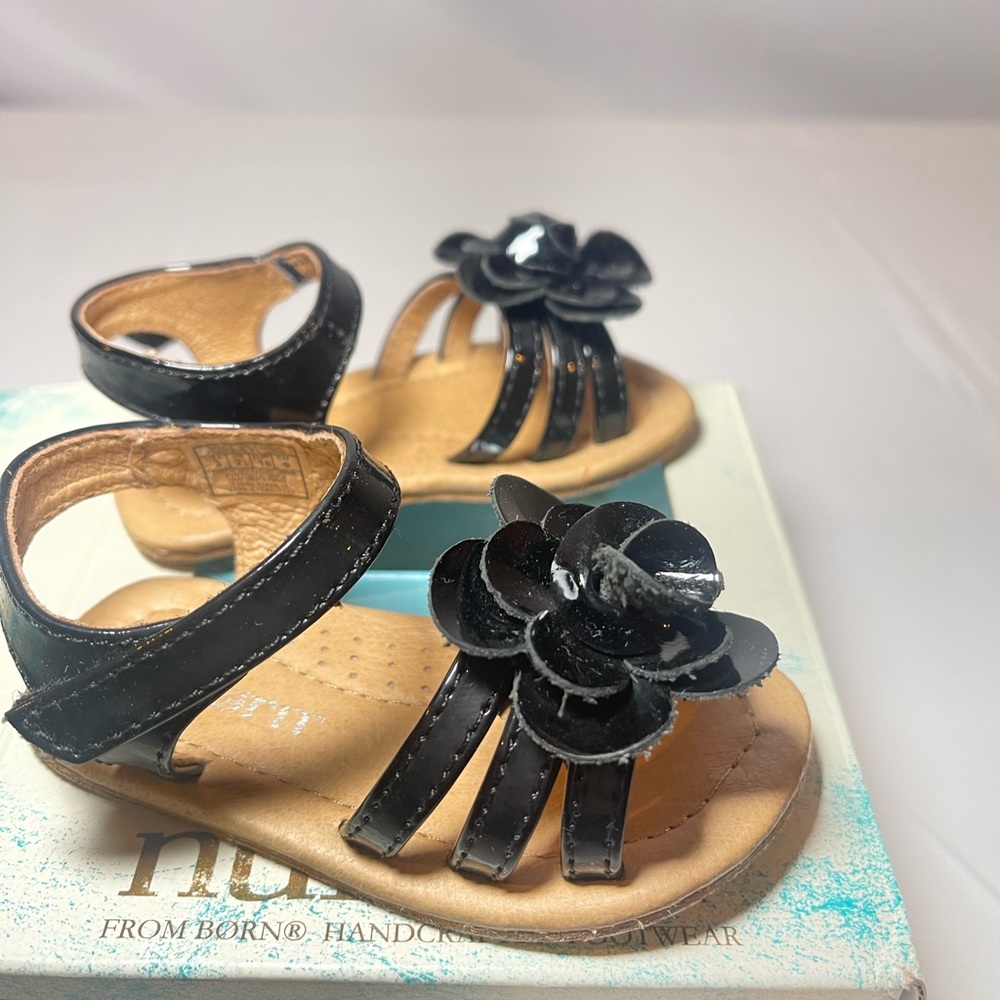 Nuborn Dahlia Sandal Black Patent Leather Size 3M - Picture 6 of 9